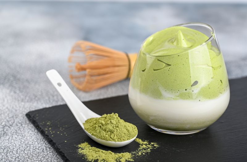matcha dalgona matcha dalgona